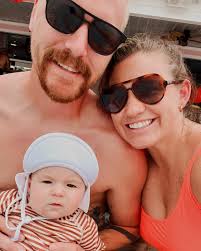 Taylor Vos (@taylorrvos) • Instagram photos and videos