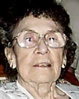 Emily Lencioni's Instagram, Twitter & Facebook