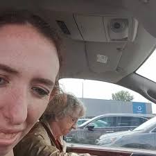 Teeing off in disc golf