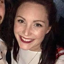 Alison Chapman's Instagram, Twitter & Facebook