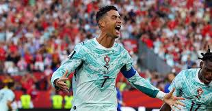 إحصائيات مذهلة عن رونالدو بعد تسجيله هدفه الأول في الأدوار الإقصائية لكأس العالم.