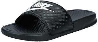 Claquettes Adidas Fila Nike Les Ventes Explosent Le Top Des Meilleurs Modeles La semelle intermédiaire et la semelle extérieure en mousse assurent une protection légère contre les chocs. claquettes adidas fila nike les