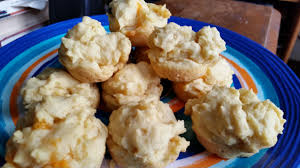 Mashed bananas and a light dusting of cinnamon sugar offer a tinge of hearty sweetness to start your day on the right foot. Review Bob S Red Mill Gluten Free Biscuit Mix Roodonfood