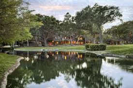 Michael Jackson S Neverland Relists For 31 Million Or 70 Off Mansion Global