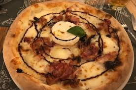 Pizza Tomino Picture Of Casa Mia Pizzeria Italiana Albizzate Tripadvisor