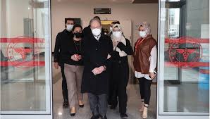 00:00 muhammed emin saraç son yolculuğuna uğurlandı. Son Dakika Haberi Covid 19 Tedavisi Goren Diyanet Isleri Baskani Ali Erbas Taburcu Edildi Ntv