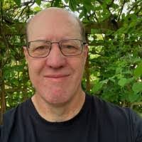 Mari Whealon's Instagram, Twitter & Facebook