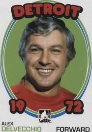 VLADIMIR PETROV "AUTOGRAPH CARD" IN THE GAME THE YEAR IN HOCKEY 1972
