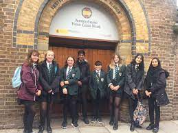 It opened in 1977 to serve the spanish community and is housed in a former dominican convent in kensington. Bms News Year 10 Trip To Instituto Espanol Vicente Canada Blanch