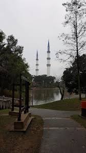 Letak kereta di dalam masjid shah alam berhampiran dengan lot kedai makan / bangunan pentadbiran masjid shah alam dan jalan kaki ke taman tasik terdekat dari sini. Taman Tasik Shah Alam 2021 All You Need To Know Before You Go With Photos Tripadvisor