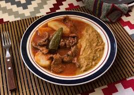 Bistec En Salsa Roja De Jitomate Bistec Con Papas En Salsa Roja Receta De Comidas De Un Foraneo Receta En 2020 Bistec Con Papas Salsa Roja Salsa Roja Receta