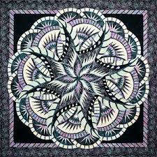 With so many coral reefs the world over, it's often difficult to even. Coral Reef Technique Of The Month Tom Quilt Kit Queen 99x99 By Quiltworx In Timeless Treasures Fabrics Basil Dark 1