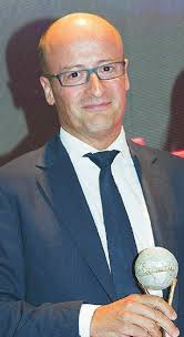 MÉDULA PARA MATEO:Eduardo Schell Viernes 6 de Junio de 2014 SPACE  IBIZA:José Roselló ARRIAGA ASOCIADOS: José María Ruiz de