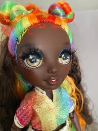 I caved to FOMO and bought Iris : r/RainbowHigh