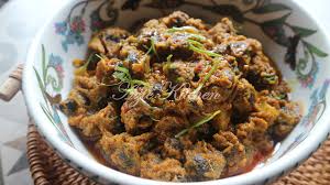 Rebus atau kukus cabai hijau besar, cabai hijau keriting, cabai rawit hijau, bawang merah. Rendang Kerang Cili Padi Yang Sangat Sedap Azie Kitchen