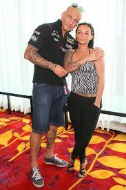 Jej artystyczny pseudonim to kamiszka, a utwór ma tytuł mam cię za mało. Fame Mma 9 Artur Szpilka I Kamila Wybranczyk Historia Milosci Zdjecia Sport