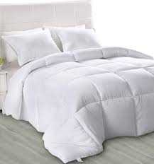 Une couette légère fabriquée en polypropylène, avec un garnissage en polyester issu de matériaux recyclés.idéal si vous avez souvent chaud pendant la nuit.la couette est. Housse De Couette 240 X 220 Pas Cher Fr Edredon Net