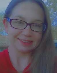 Katie Richards's Instagram, Twitter & Facebook