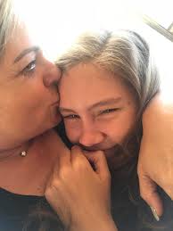 Alison du Toit (@alisondutoit) • Instagram photos and videos