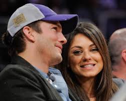 Mila Kunis si Ashton Kutcher se casatoresc in aprilie