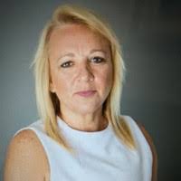 Tami Ray's Instagram, Twitter & Facebook