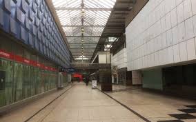 Ein gang durch die city c, oder das city center, in leverkusen wiesdorf an der friedrich ebert straße. Neue Plane Fur City C Radio Leverkusen