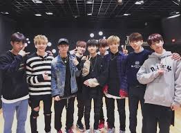 Stray kids desktop wallpapers in 2020 wallpaper. Stray Kids Pc Wallpapers Wallpaper Cave