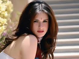 يسمح انستقرام برفع عدد لامحدود من الصور والفيديوهات وارسال الصور الى الاصدقاء، وابداء التعليقات ومشاركة ومتابعة الاصدقاء والمشاهير والفنانين، والميزة الاهم فيه انه يسمح. Ù†Ø³Ø±ÙŠÙ† Ø¥Ù…Ø§Ù… Ø¨Ø¥Ø·Ù„Ø§Ù„Ø© Ø¨Ø³ÙŠØ·Ø© Ø¹Ø¨Ø± Ø§Ù†Ø³ØªØ¬Ø±Ø§Ù… Ø¹ÙŠÙ†