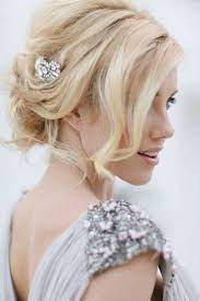 Low Bun Beach Wedding Hairstyles Short Wedding Hair Wedding Hairstyles Bridesmaid Beach Wedding Hairstyles Short