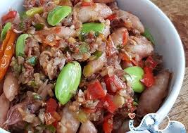 Resep Oseng Baby Cumi Asin Pete Pedas Oleh Lin Fangfei Resep Resep Masakan Indonesia Resep Masakan Makanan Pedas