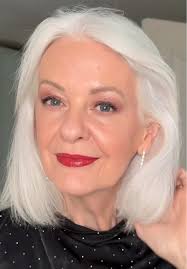 A bit of shimmer for a Christmas night out with friends in Scotland ✨ First  eye palette @Lancôme 2nd eye palette, Lipstick, lipgloss and setting spray  all from @Charlotte Tilbury Mascara @YSL Beauty ...