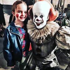 If the deal was broken, pennywise will go after belle's loved ones. Pennywise Is Happy Pennywise Pennywise The Clown Pennywise The Dancing Clown