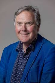 Prof. dr. P. Robert-Jan Simons