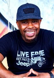 Sundays are for love with Daviola Ramputa