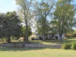 4060 John Barnes Rd Old Farm Houses Big Front Porches Beautiful Homes