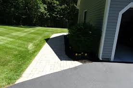 You can make your home and property more attractive easily with driveway landscaping. 3 Beautiful Driveway Landscaping Ideas For Your Front Yard In Weston Ma Wenzel Inc