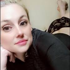 Ashley Romig's Instagram, Twitter & Facebook