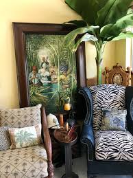 Why waste your sweat and time creating escape room from the scratch? Painting From Maitland Smith British Colonial Decor Colonial Style Colonial Style Living Room