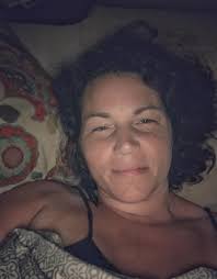 Ok, so I'm lying here deep in my insomnia listening to “Sweetheart Like  You” right now. 🎶 I've only just discovered this song in the last 18  months. BUT...I've listened to it