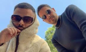 Los Paraíso: "Empezamos cantando Eskorbuto y ahora hacemos flamenco"