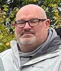 Clint Crow's Instagram, Twitter & Facebook