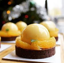 Tarte Orange Et Chocolat La Nouvelle Creation Pour La Saison Patisserie Pastry Paris Salondethe Coffeeshop Notredame Ch Confectionery Food Cheesecake