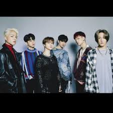 The show sold out 13,000 tickets. Hits And Introductions Of Ikon Kkbox