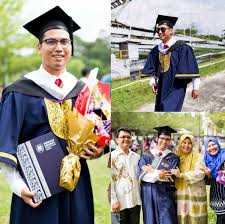 Dianugerahkan ijazah sarjana muda kelas pertama ( rujuk nota di bawah) oleh ipt. Smskb Pea2091 Rasmi On Twitter Tahniah Kpd Mohammad Zakee Bin Zailan Batch Transcendents Ijazah Sarjana Muda Kelas Pertama Sains Senibina Dari Uitm 090517 Https T Co Etxbwt2car