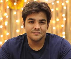 Who is india's most famous youtuber? Top 10 Richest Indian Youtubers Millionaires 2020 Indian Youtubers List