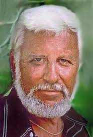 The Man Who Rode Sharks: William R. Royal: 9780396075370: Amazon.com: Books