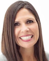 Michelle Schweitzer's Instagram, Twitter & Facebook