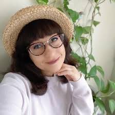 Karina Pratt-majesky (karinacreatesart)