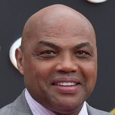 With a Kiss (2016) Full Cast & Crew