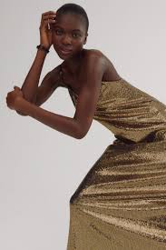 The New Gucci In 2020 Ebony Models Model Poses Gucci Models